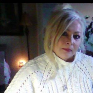 Meet your Posher, Deborah